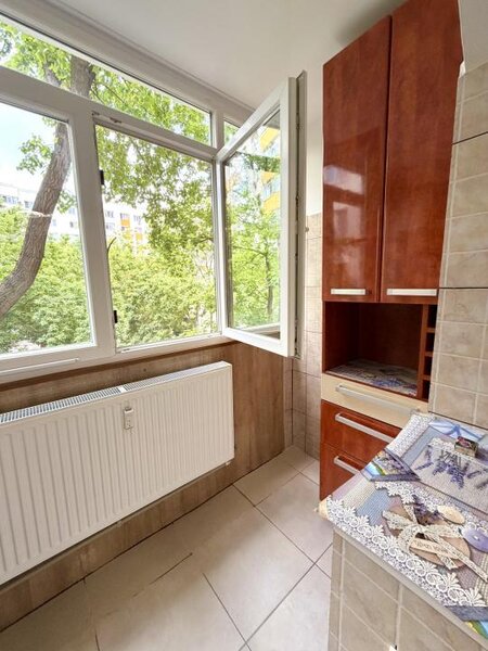 Oaza de liniste la 1 minut de Piata Rahova, 2 camere, etaj 2/8, renovat.